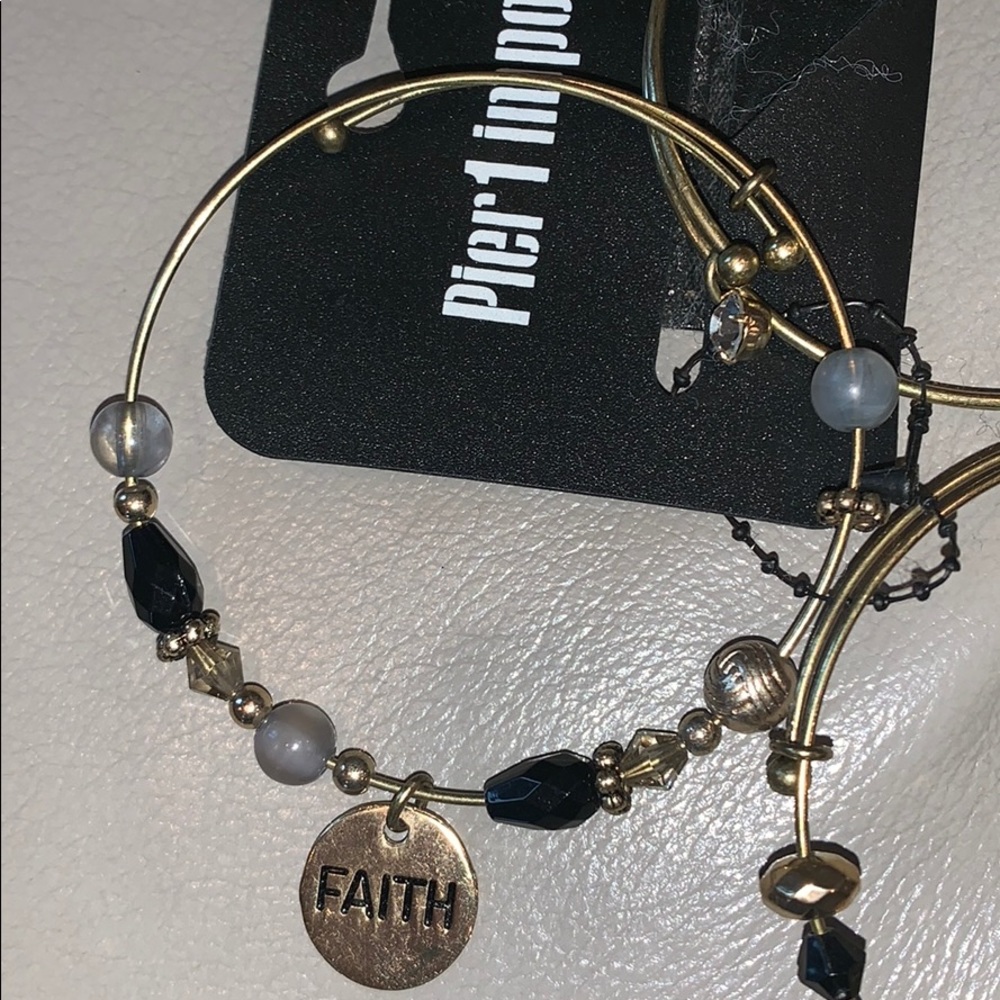 Set of bracelets! - Picture 4 of 4